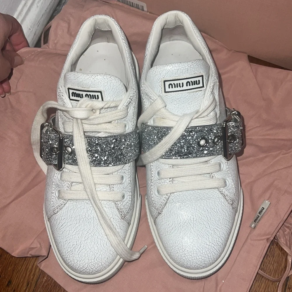 AUTHENTIC MIUMIU SNEAKERS